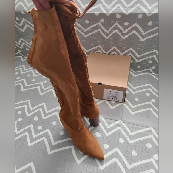 Womens Over The Knee Boots Tan Faux Suede Size 7 - Picture 2 of 2